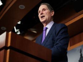 Ron Wyden asks for rules about whether you own your digital purchases