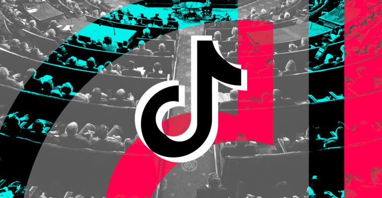 Trump’s TikTok delay is ‘against the law’ top Senate Intelligence Democrat says