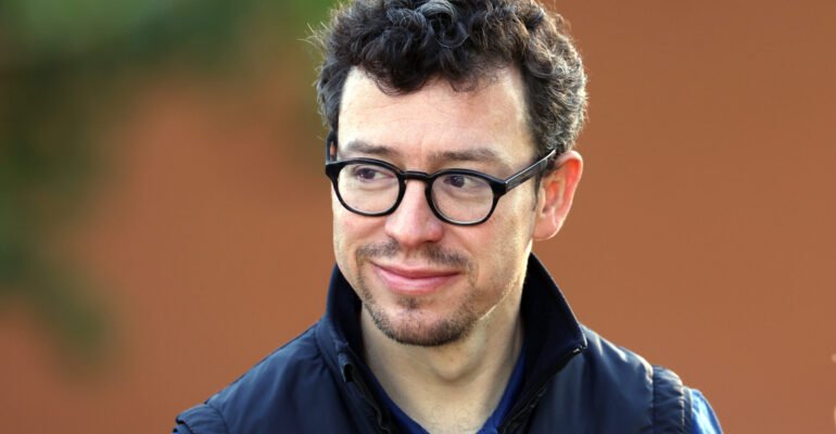Duolingo will replace contract workers with AI