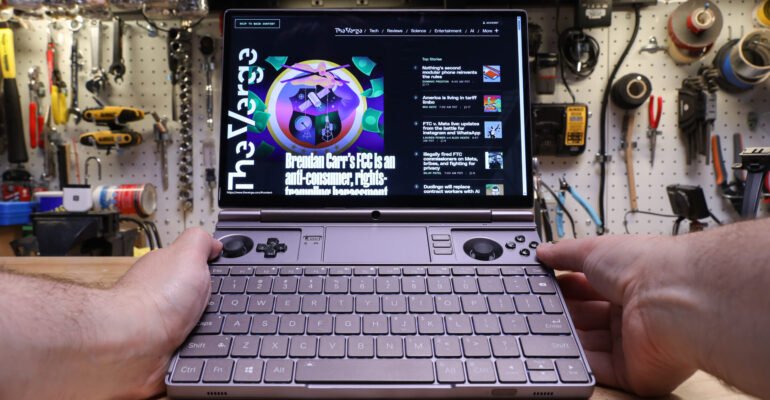 GPD Win Max 2 review: a surprisingly competent tiny laptop that doubles as a gaming handheld