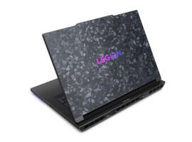 Lenovo’s flagship gaming laptop has a 2D / 3D screen and carbon fiber lid
