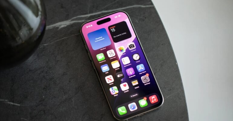 Apple could show off revamped Phone, Safari, and Camera apps next week