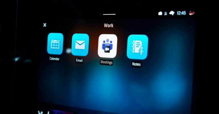 Mercedes-Benz will let you use an in-car camera in Microsoft Teams while driving