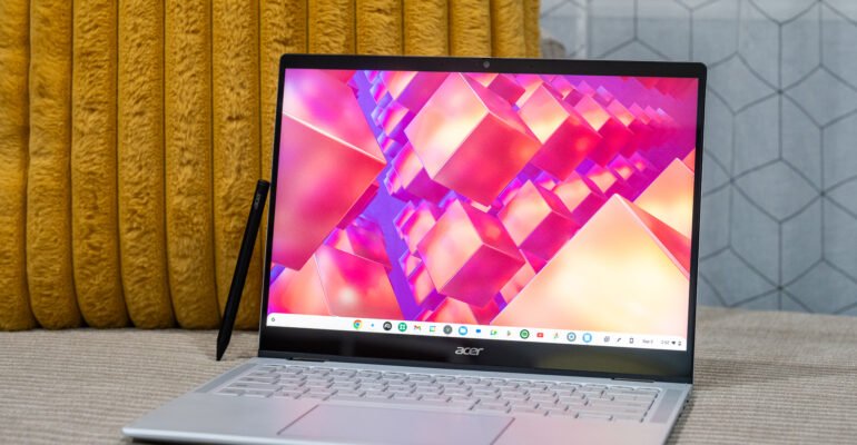 My brief hands-on with Acer’s new convertible Chromebook has me cautiously optimistic
