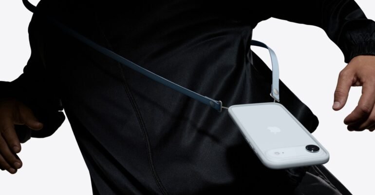 Apple’s misunderstood crossbody iPhone strap might be the best I’ve seen
