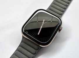 Apple Watch hypertension alerts cleared by FDA for new and old watches