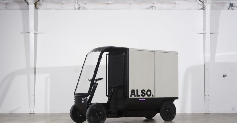 Amazon wants to buy ‘thousands’ of Rivian’s pedal-assist cargo bikes