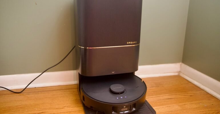 Dreame’s X40 Ultra is arguably the best robovac deal you can grab for Black Friday