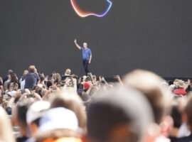 Tim Cook could step down as Apple CEO next year