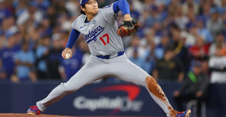 Netflix signs a three year deal to stream MLB live events and games