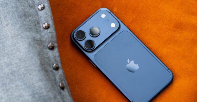 Apple just had a record-breaking iPhone quarter