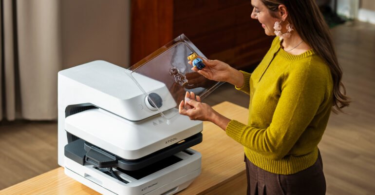 This modular crafting machine can create custom shirts, phone cases, and molds
