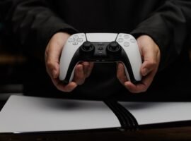 Sony isn’t phasing out discs quite as quickly as we thought