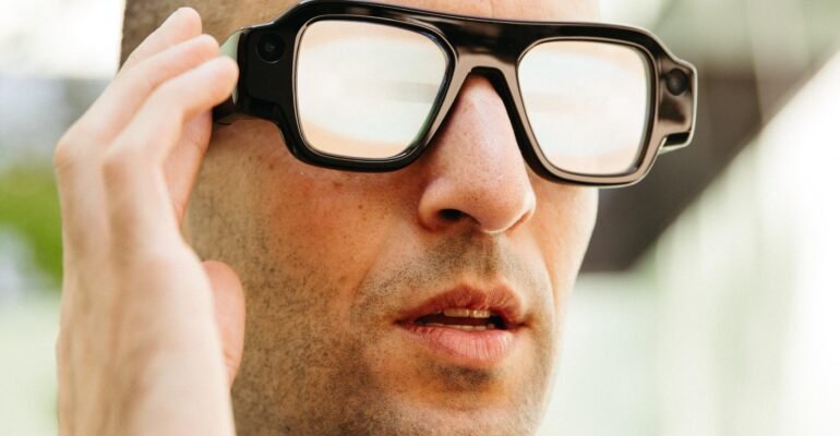 I wore Snap’s $2,200 smart glasses