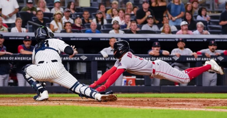 I went to the loneliest baseball game on Apple Vision Pro