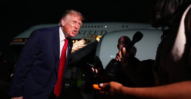 Trump treads further on free speech with new journalist bans